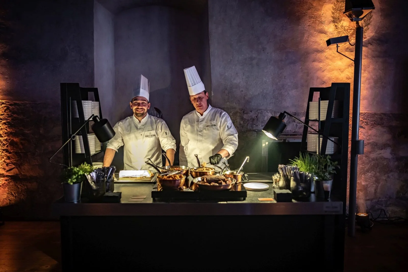 Kuchařský tým během živé gastronomické show